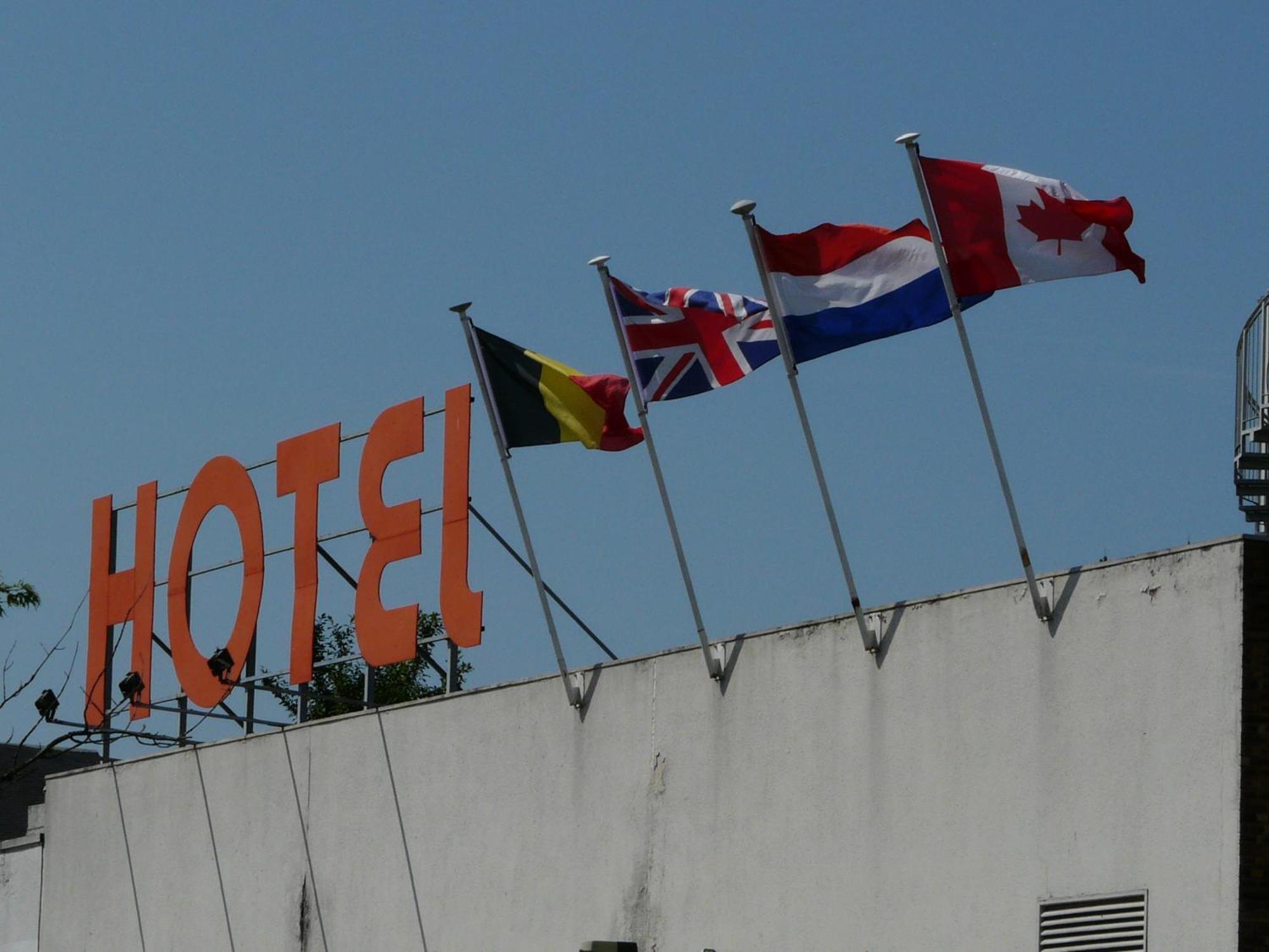 Arche Hotel Vierzon Exterior foto